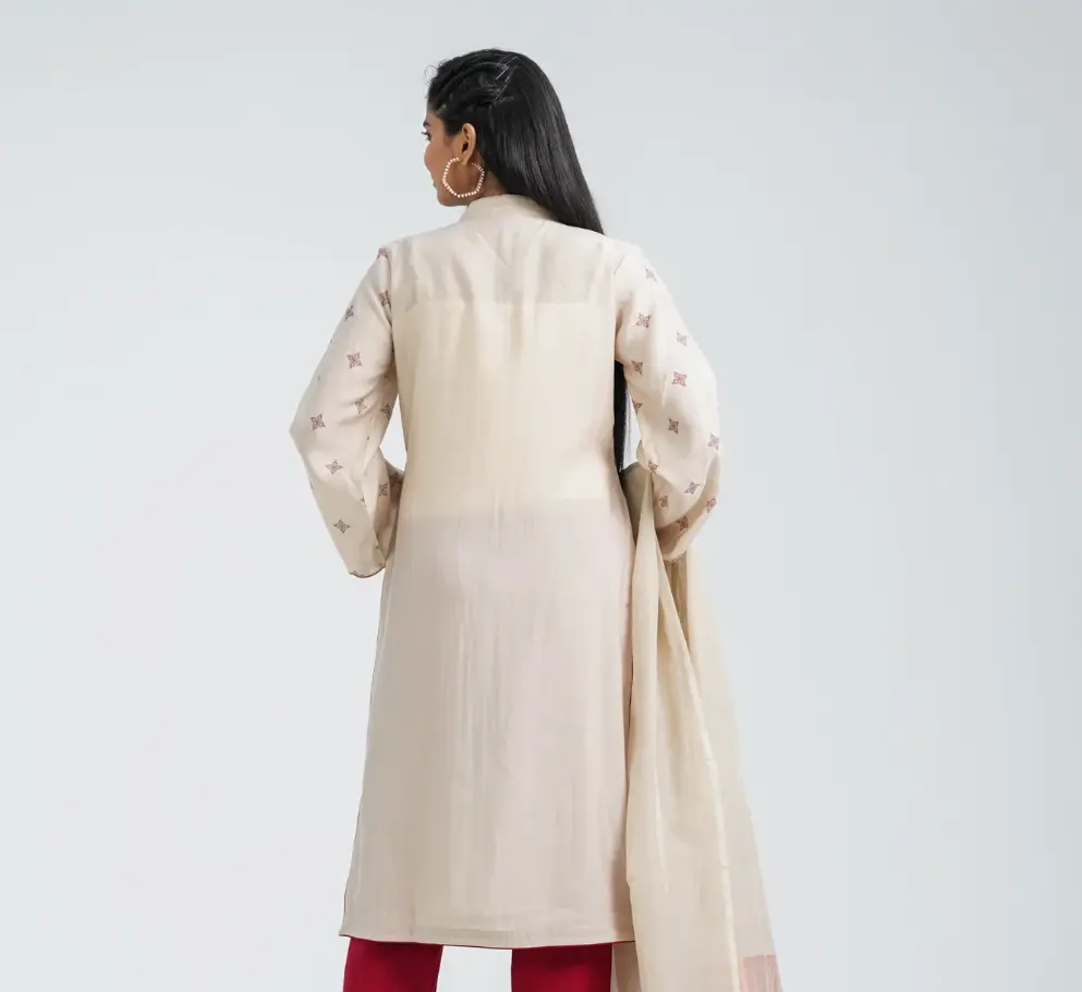 Women’s Silk Embroidery Three Piece Set - 3
